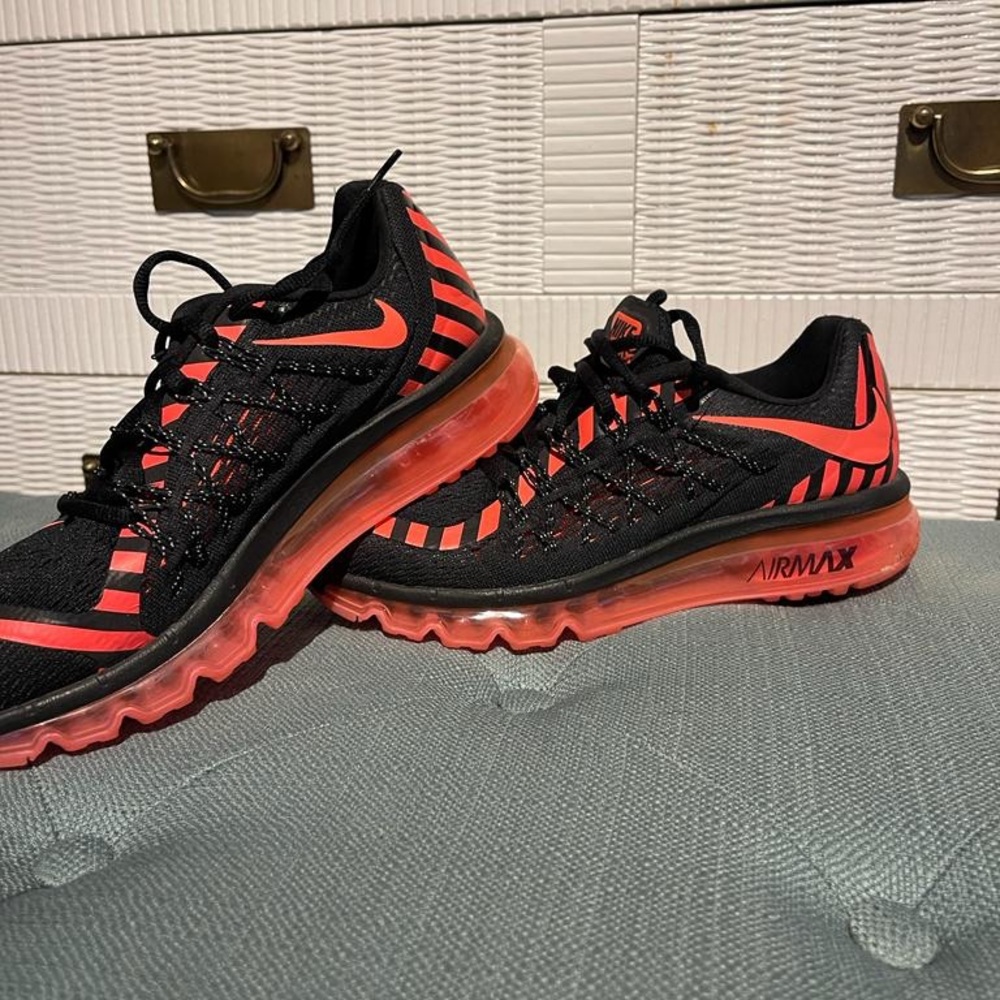 Woman Nike shoes!
